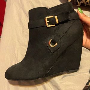 Ankle boots